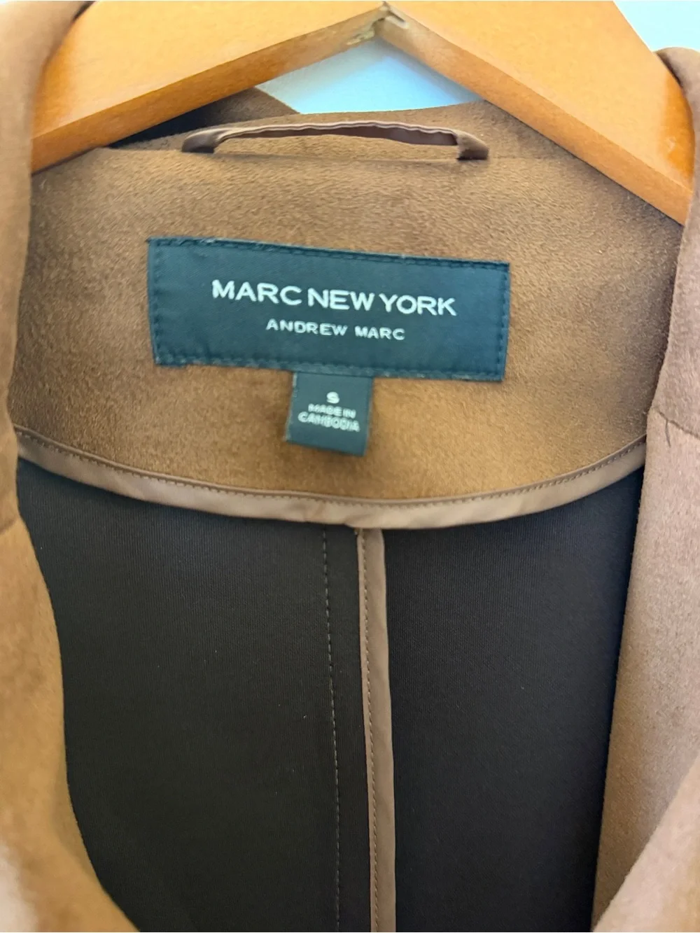 Marc New York Vanilla & Toffee Faux Suede Belted Trench Coat Twin Set - Picture 3 of 8